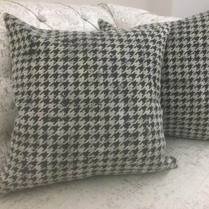 Kaz Ayağı Desenli Kırlent Kılıfı Dolgulu Pivoine (2 Adet)