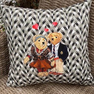 Ayıcık Desenli Kırlent Kılıfı Dolgulu Pivoine (2 Adet) Ayıcık Desenli Kırlent Kılıfı Dolgulu Pivoine (2 Adet)