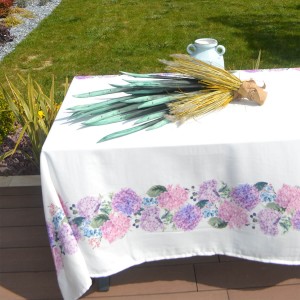 Ortanca Desenli Masa Örtüsü Pivoine  Ortanca Desenli Masa Örtüsü Pivoine