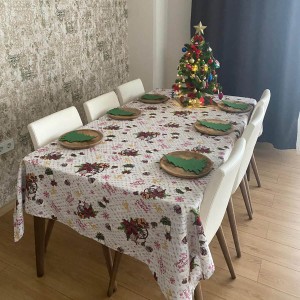Yılbaşı Masa Örtüsü Christmas Yazılı Pivoine  Yılbaşı Masa Örtüsü Christmas Yazılı Pivoine